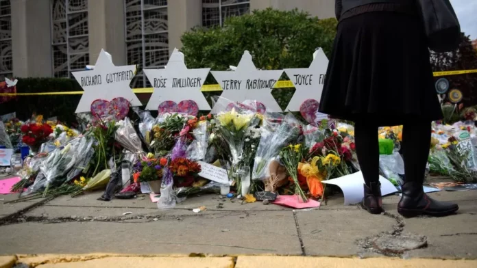 Pittsburgh synagogue shooting suspect Robert Bowers